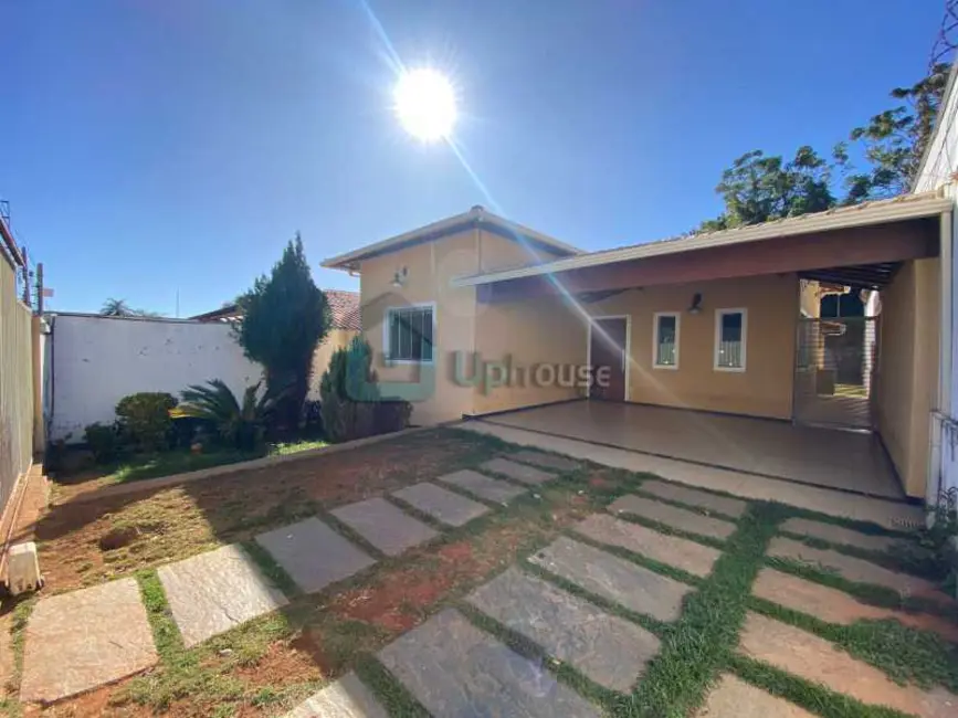 Foto 2 de Casa com 3 quartos à venda, 140m2 em Lagoa Santa - MG
