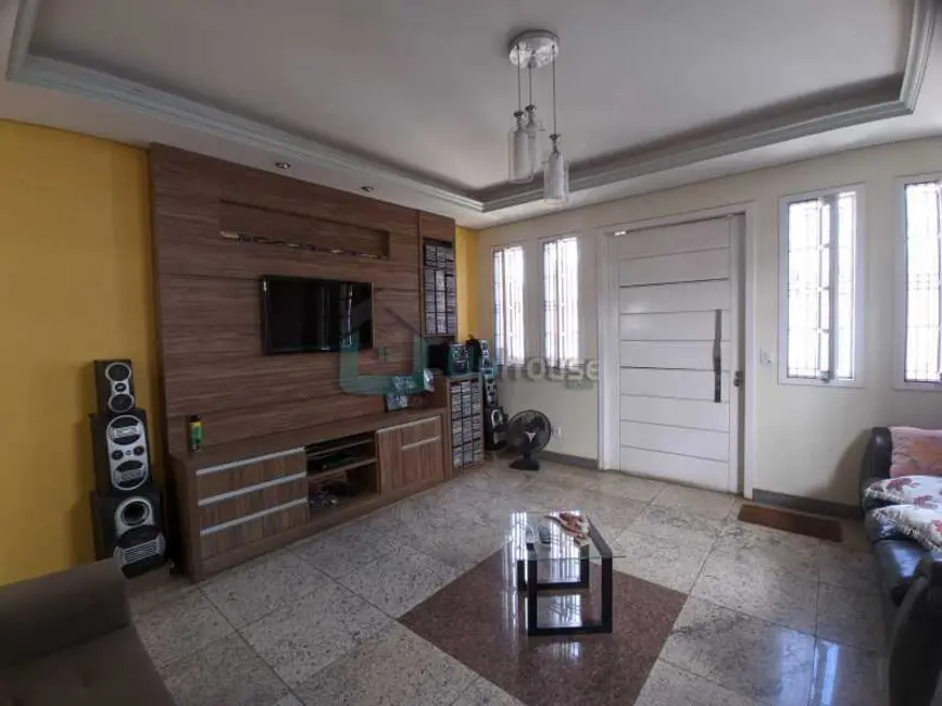 Casa com 4 quartos à venda, 240m2 em Lagoa Santa - MG - imagem 6 Foto 6 de Casa com 4 quartos à venda, 240m2 em Lagoa Santa - MG