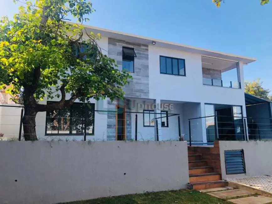 Foto 1 de Casa com 5 quartos à venda, 340m2 em Lagoa Santa - MG