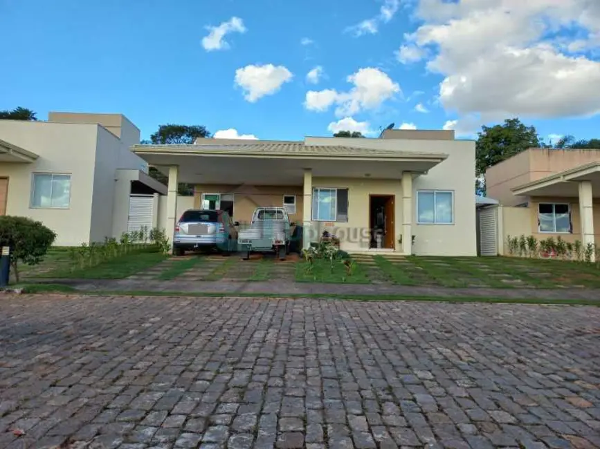 Foto 1 de Casa de Condomínio com 3 quartos à venda, 180m2 em Lagoa Santa - MG