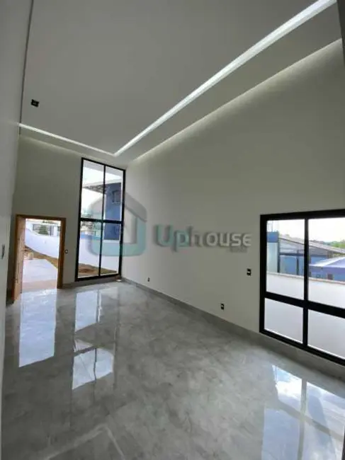 Foto 9 de Casa de Condomínio com 3 quartos à venda, 130m2 em Lagoa Santa - MG