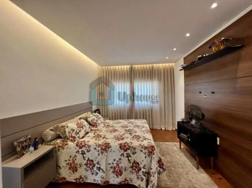 Foto 2 de Casa de Condomínio com 3 quartos à venda, 116m2 em Lagoa Santa - MG