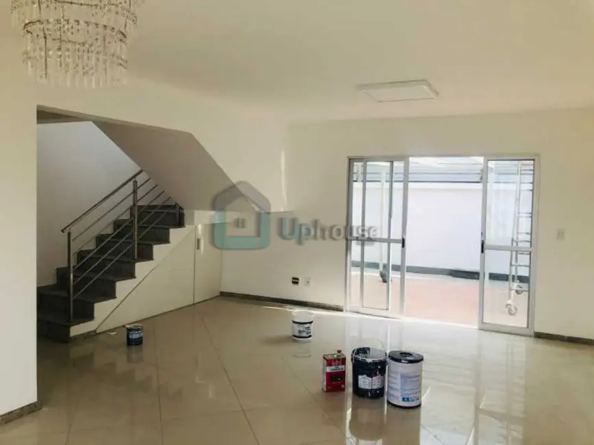 Casa de Condomínio com 3 quartos à venda, 204m2 em Lagoa Santa - MG - imagem 8 Foto 8 de Casa de Condomínio com 3 quartos à venda, 204m2 em Lagoa Santa - MG