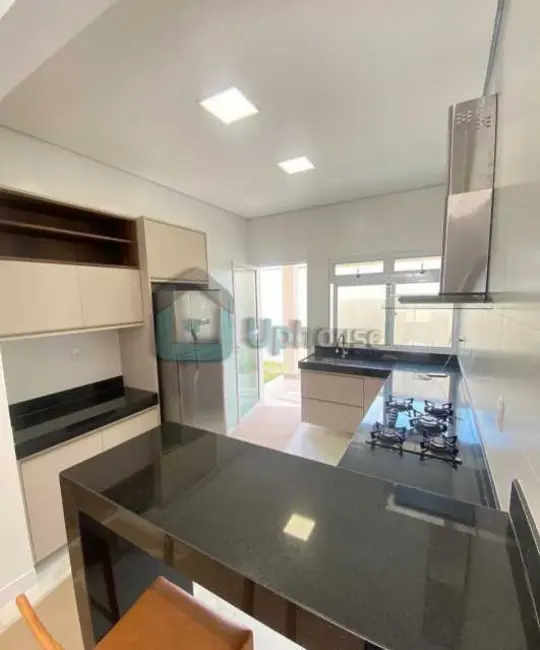 Foto 3 de Casa de Condomínio com 3 quartos à venda, 122m2 em Lagoa Santa - MG