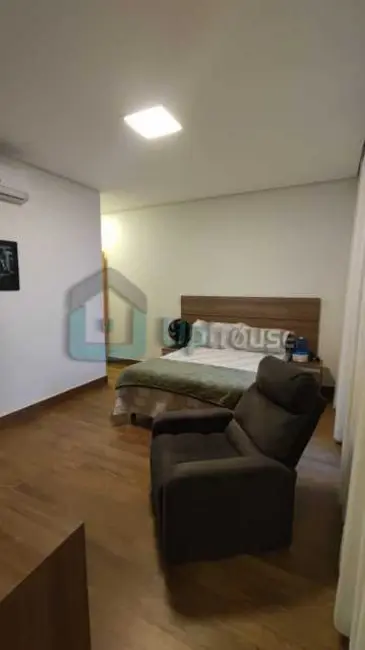 Foto 2 de Casa de Condomínio com 4 quartos à venda, 220m2 em Lagoa Santa - MG