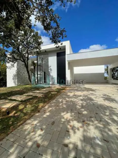Foto 1 de Casa de Condomínio com 4 quartos à venda, 260m2 em Lagoa Santa - MG
