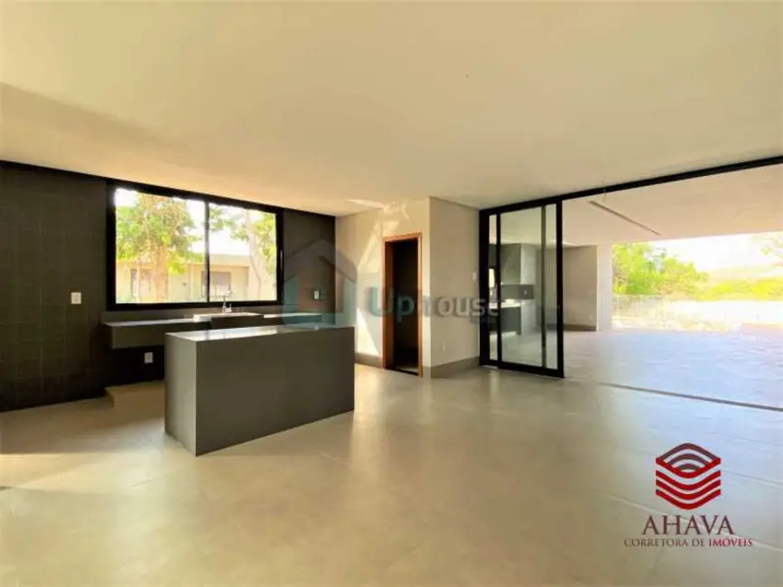 Casa de Condomínio com 4 quartos à venda, 302m2 em Lagoa Santa - MG - imagem 8 Foto 8 de Casa de Condomínio com 4 quartos à venda, 302m2 em Lagoa Santa - MG