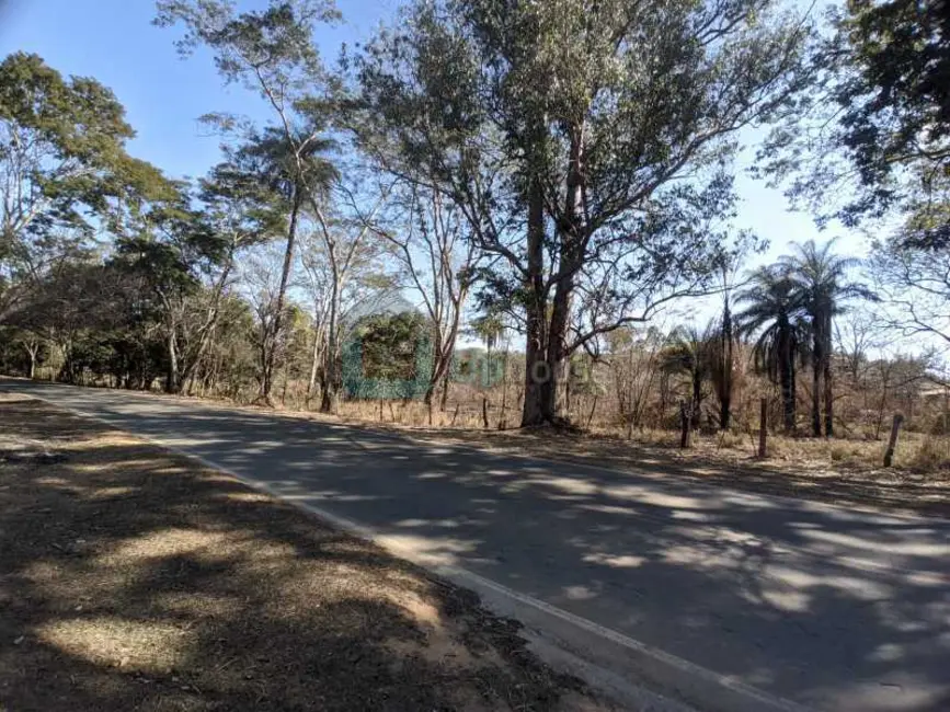 Foto 1 de Terreno / Lote à venda, 49720m2 em Lagoa Santa - MG