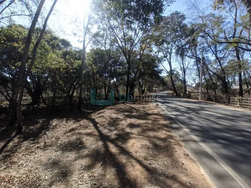 Foto 2 de Terreno / Lote à venda, 49720m2 em Lagoa Santa - MG