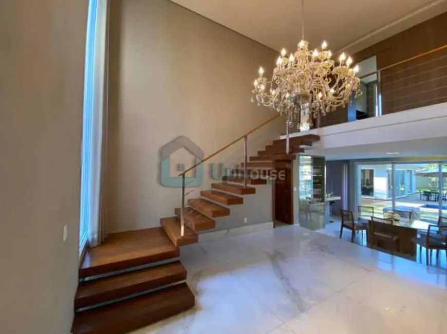 Foto 4 de Casa de Condomínio com 4 quartos à venda, 364m2 em Lagoa Santa - MG