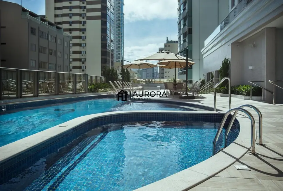 Apartamento com 3 quartos à venda, 160m2 em Centro, Balneario Camboriu - SC - imagem 6 Foto 6 de Apartamento com 3 quartos à venda, 160m2 em Centro, Balneario Camboriu - SC