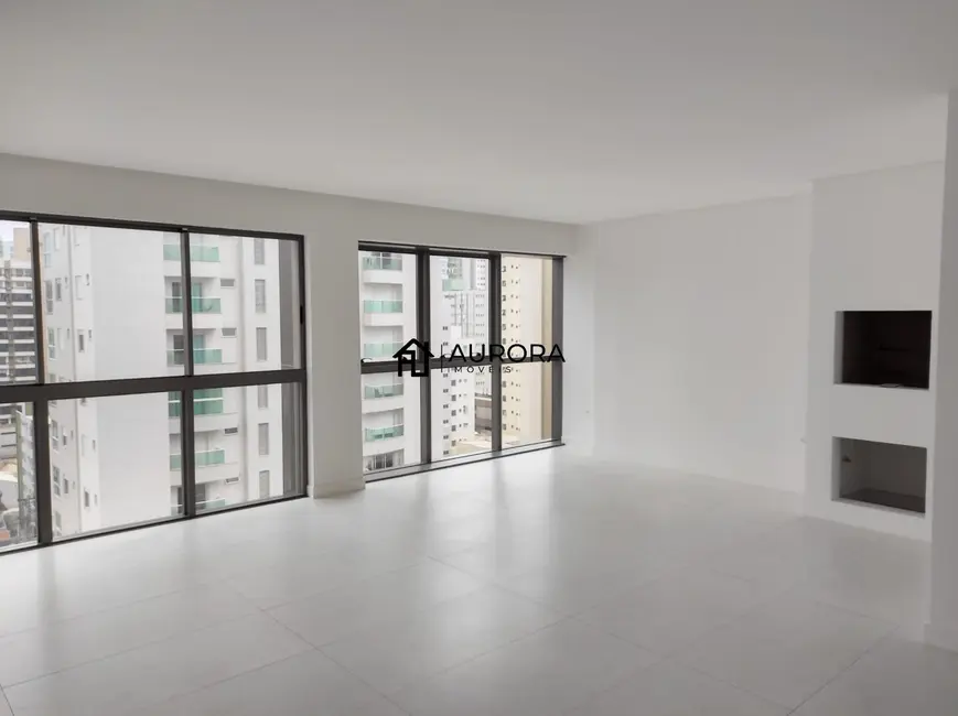 Foto 4 de Apartamento com 4 quartos à venda, 165m2 em Centro, Balneario Camboriu - SC
