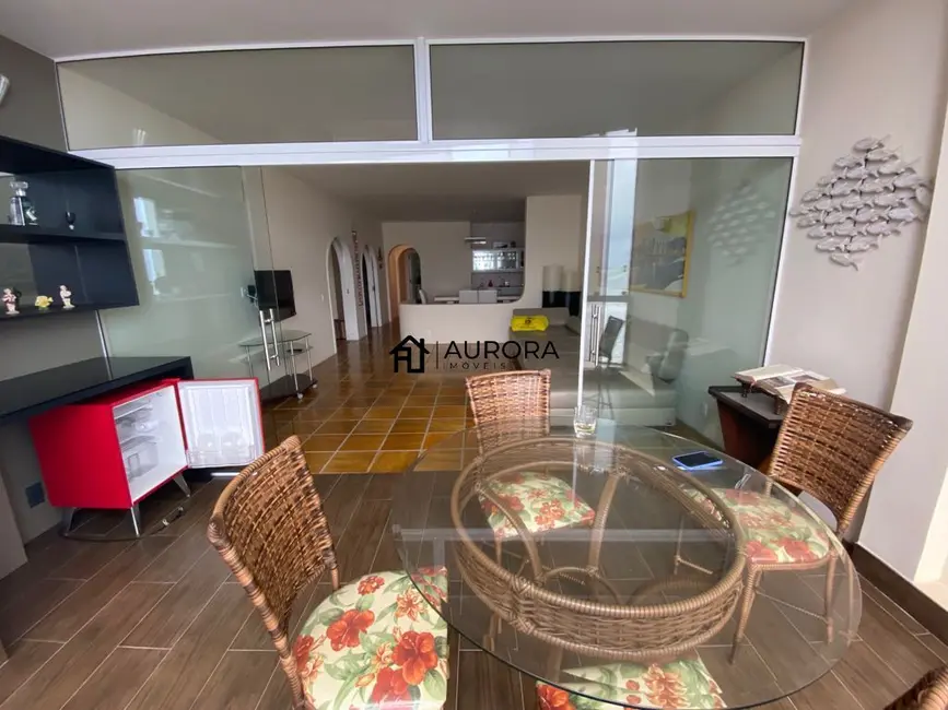 Apartamento com 4 quartos para alugar, 208m2 em Centro, Balneario Camboriu - SC - imagem 6 Foto 6 de Apartamento com 4 quartos para alugar, 208m2 em Centro, Balneario Camboriu - SC