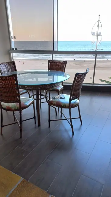 Apartamento com 4 quartos para alugar, 208m2 em Centro, Balneario Camboriu - SC - imagem 3 Foto 3 de Apartamento com 4 quartos para alugar, 208m2 em Centro, Balneario Camboriu - SC