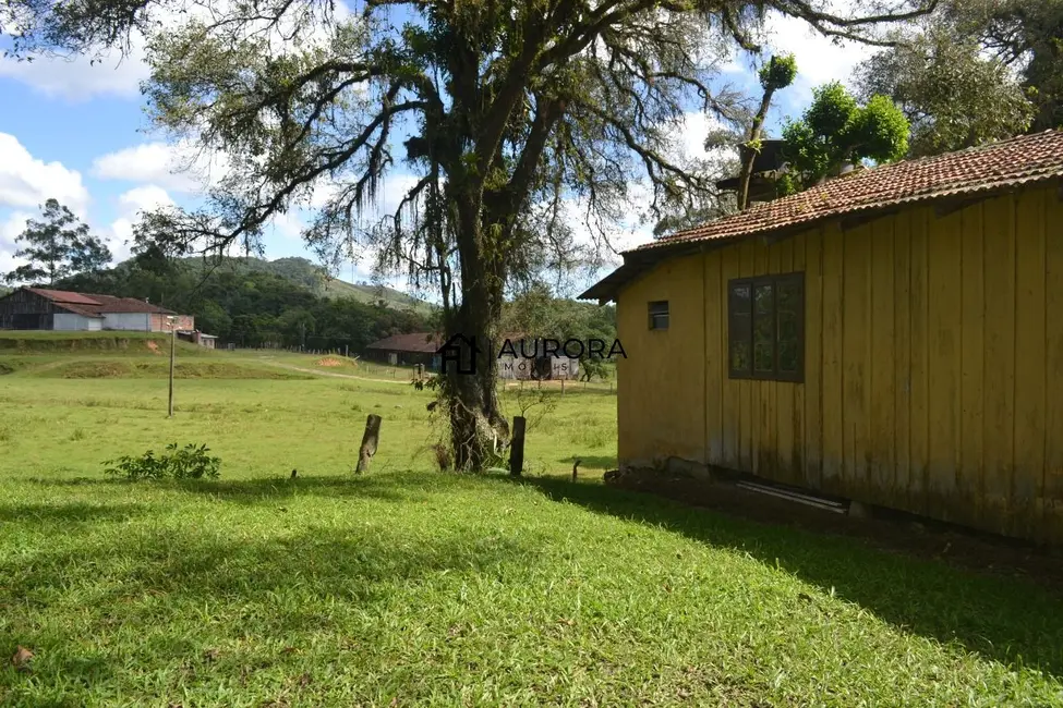 Chácara com 2 quartos à venda, 2450m2 em Barra Velha - SC - imagem 3 Foto 3 de Chácara com 2 quartos à venda, 2450m2 em Barra Velha - SC