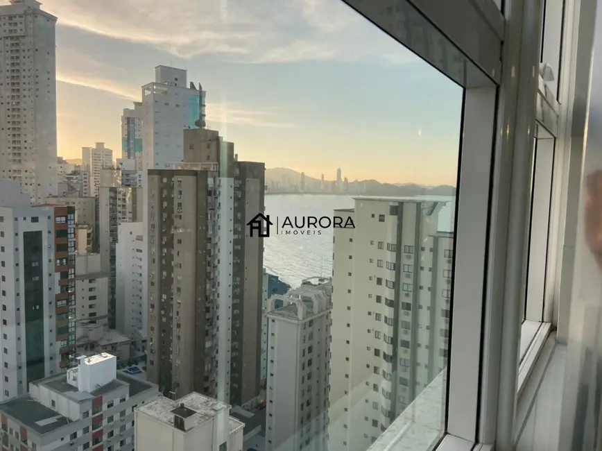 Apartamento com 3 quartos à venda, 152m2 em Balneario Camboriu - SC - imagem 9 Foto 9 de Apartamento com 3 quartos à venda, 152m2 em Balneario Camboriu - SC