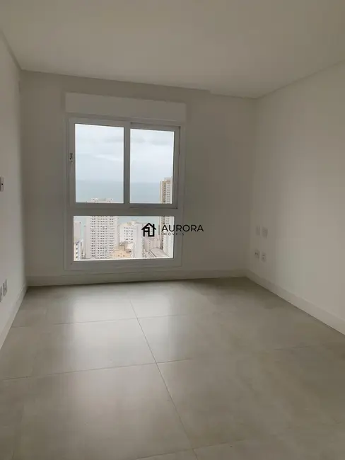 Apartamento com 3 quartos à venda, 137m2 em Centro, Balneario Camboriu - SC - imagem 7 Foto 7 de Apartamento com 3 quartos à venda, 137m2 em Centro, Balneario Camboriu - SC