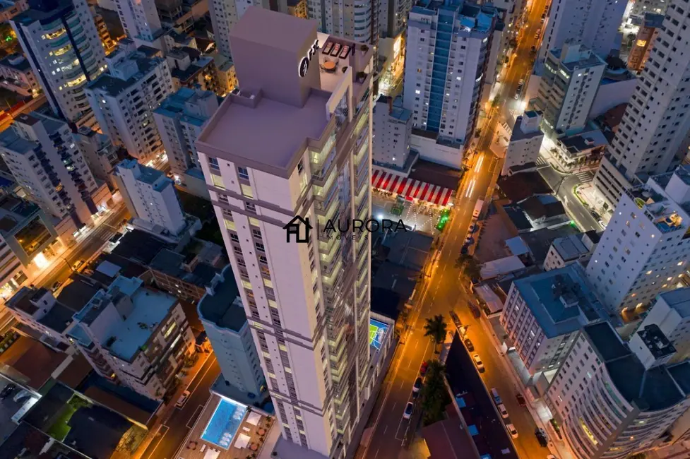 Foto 3 de Apartamento com 4 quartos à venda, 146m2 em Centro, Balneario Camboriu - SC