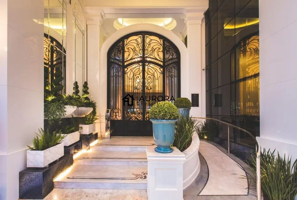 Foto 3 de Apartamento com 4 quartos à venda, 167m2 em Centro, Balneario Camboriu - SC