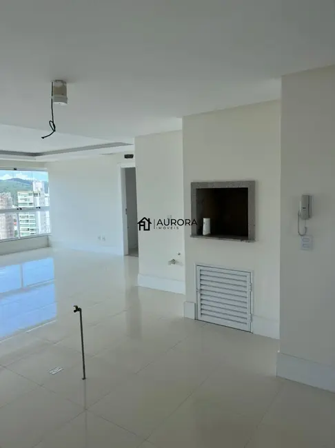 Foto 5 de Apartamento com 3 quartos à venda, 130m2 em Centro, Balneario Camboriu - SC