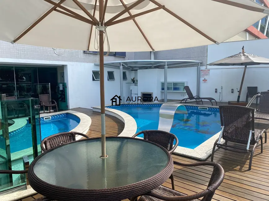 Apartamento com 3 quartos à venda, 179m2 em Centro, Balneario Camboriu - SC - imagem 3 Foto 3 de Apartamento com 3 quartos à venda, 179m2 em Centro, Balneario Camboriu - SC