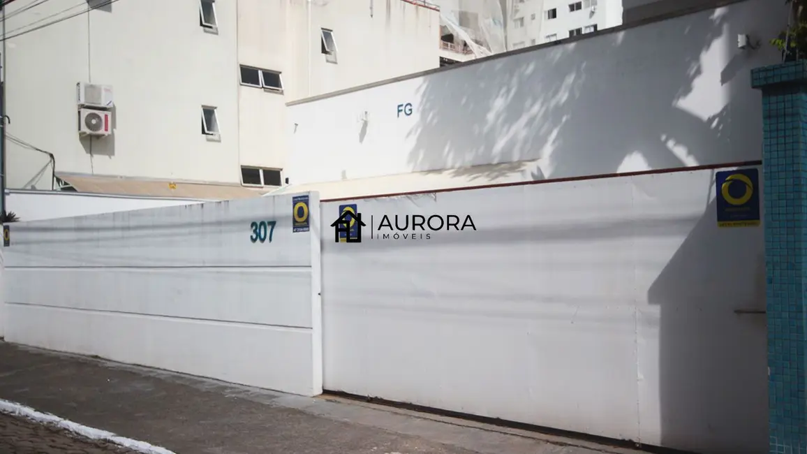 Terreno / Lote à venda, 276m2 em Centro, Balneario Camboriu - SC - imagem 3 Foto 3 de Terreno / Lote à venda, 276m2 em Centro, Balneario Camboriu - SC