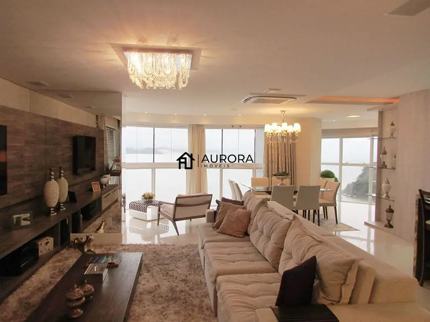 Apartamento com 4 quartos à venda, 237m2 em Balneario Camboriu - SC - imagem 5 Foto 5 de Apartamento com 4 quartos à venda, 237m2 em Balneario Camboriu - SC