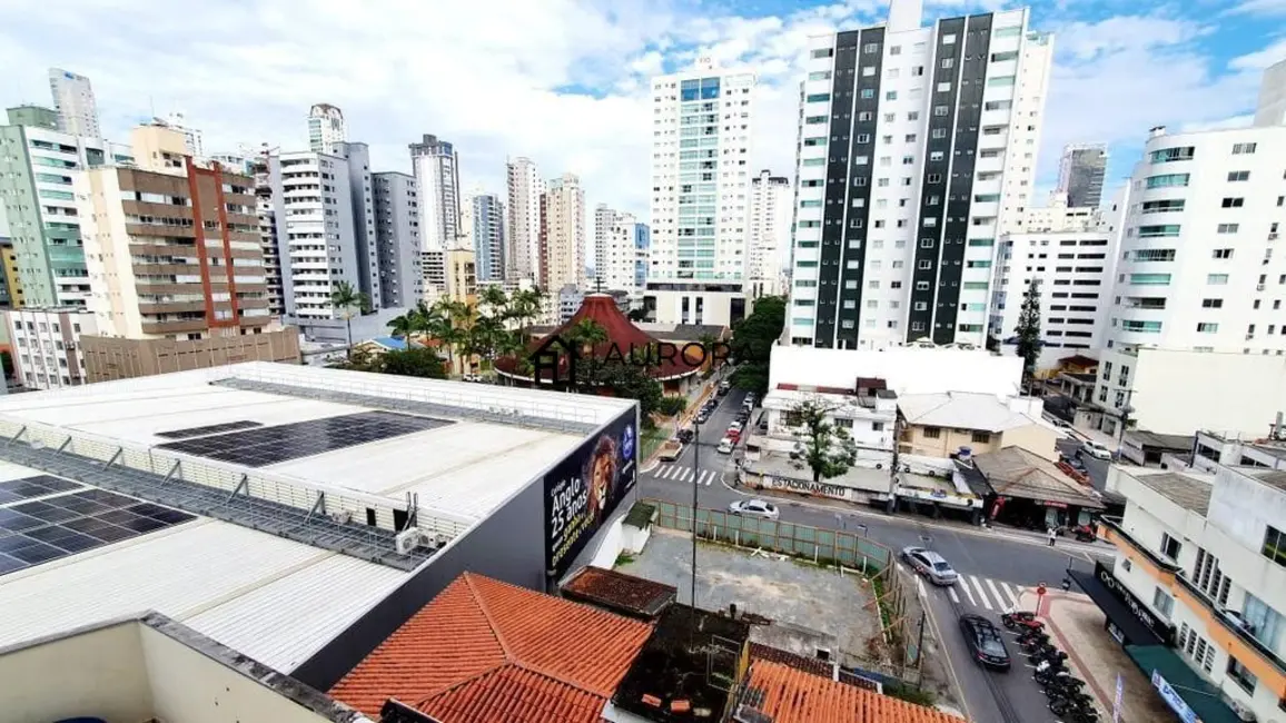 Apartamento com 3 quartos à venda, 105m2 em Centro, Balneario Camboriu - SC - imagem 3 Foto 3 de Apartamento com 3 quartos à venda, 105m2 em Centro, Balneario Camboriu - SC