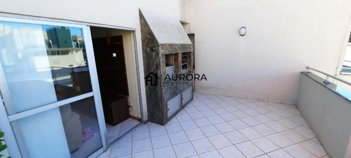 Cobertura com 4 quartos à venda, 355m2 em Balneario Camboriu - SC - imagem 6 Foto 6 de Cobertura com 4 quartos à venda, 355m2 em Balneario Camboriu - SC