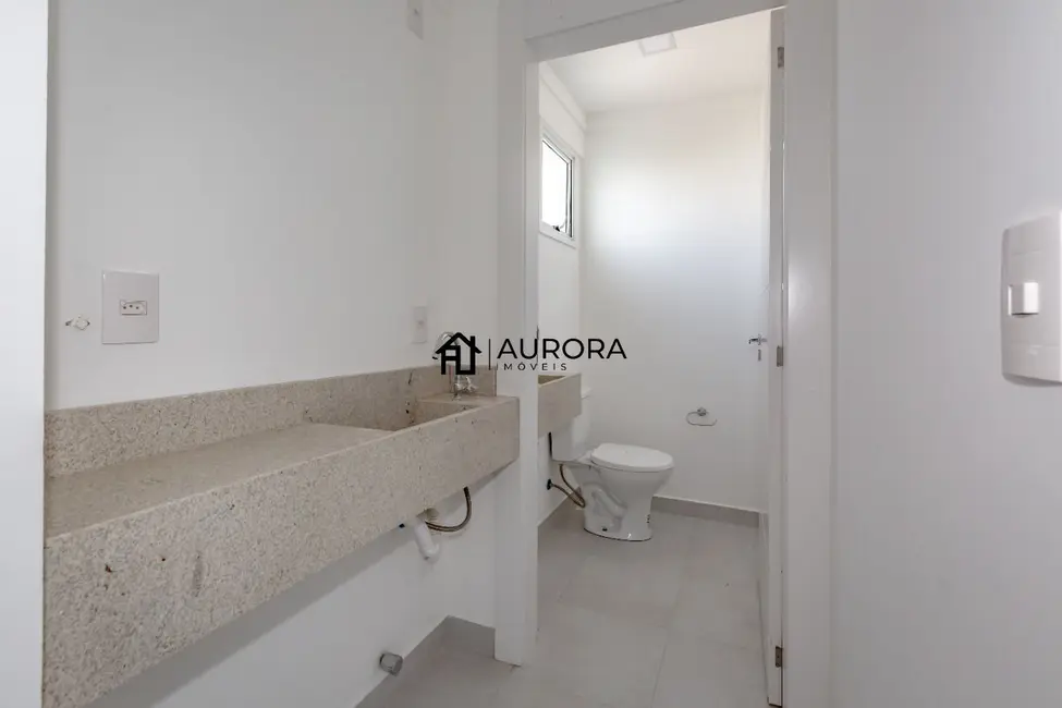 Sala Comercial com 1 quarto para alugar, 87m2 em Pioneiros, Balneario Camboriu - SC - imagem 5 Foto 5 de Sala Comercial com 1 quarto para alugar, 87m2 em Pioneiros, Balneario Camboriu - SC