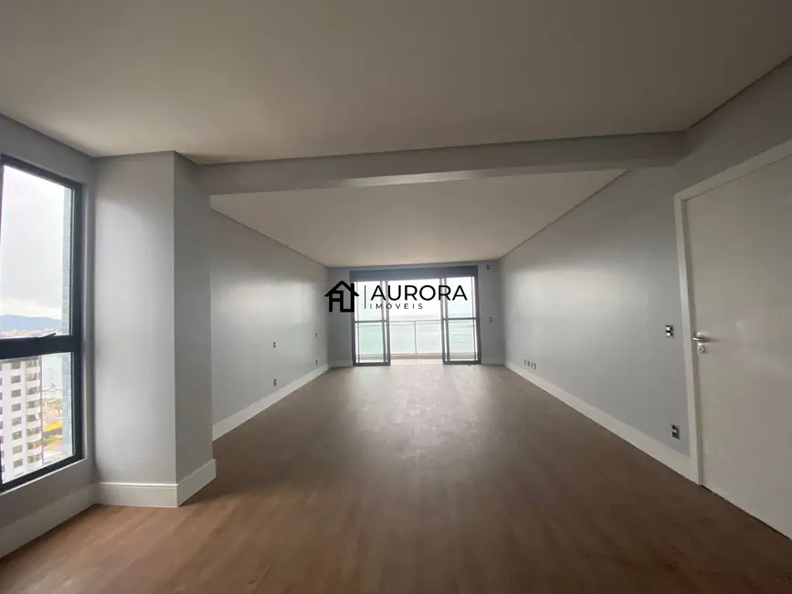 Foto 7 de Apartamento com 4 quartos à venda, 322m2 em Itajai - SC