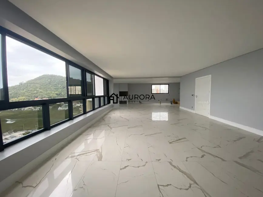 Foto 9 de Apartamento com 4 quartos à venda, 322m2 em Itajai - SC