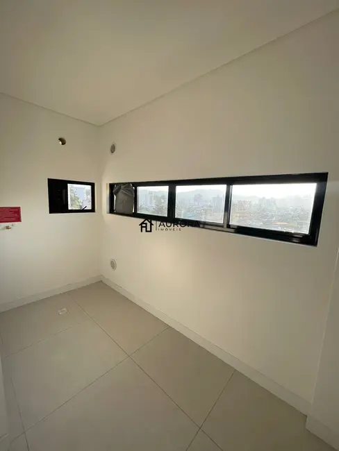 Apartamento com 2 quartos à venda, 65m2 em Camboriu - SC - imagem 3 Foto 3 de Apartamento com 2 quartos à venda, 65m2 em Camboriu - SC