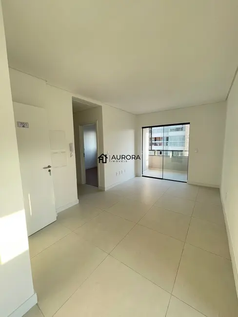 Foto 1 de Apartamento com 2 quartos à venda, 65m2 em Camboriu - SC