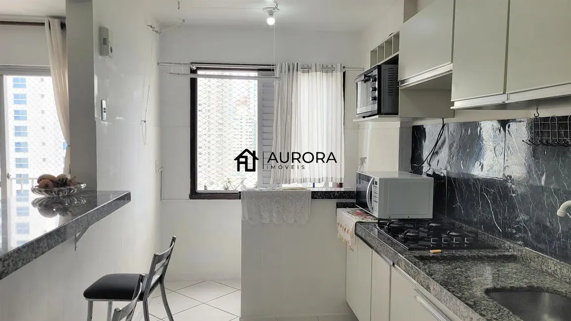 Foto 5 de Apartamento com 2 quartos à venda, 75m2 em Centro, Balneario Camboriu - SC