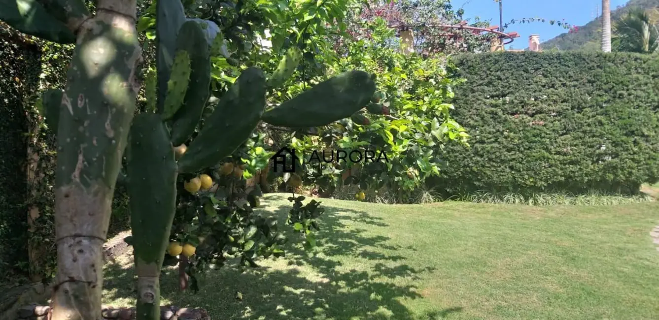 Foto 8 de Casa com 4 quartos à venda, 351m2 em Balneario Camboriu - SC