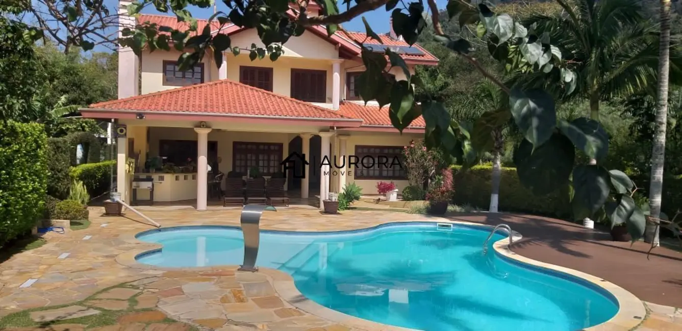 Foto 2 de Casa com 4 quartos à venda, 351m2 em Balneario Camboriu - SC