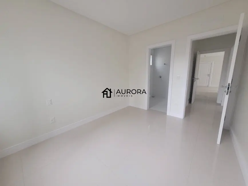 Apartamento com 3 quartos à venda, 128m2 em Centro, Balneario Camboriu - SC - imagem 6 Foto 6 de Apartamento com 3 quartos à venda, 128m2 em Centro, Balneario Camboriu - SC