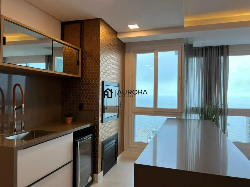 Foto 6 de Cobertura com 3 quartos à venda, 146m2 em Centro, Balneario Camboriu - SC