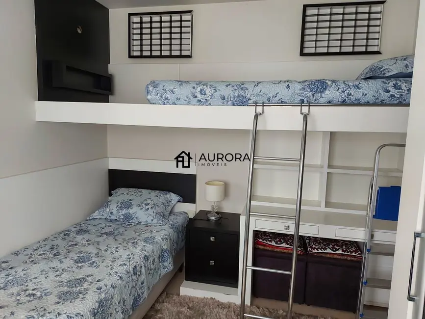 Apartamento com 3 quartos para alugar, 157m2 em Centro, Balneario Camboriu - SC - imagem 9 Foto 9 de Apartamento com 3 quartos para alugar, 157m2 em Centro, Balneario Camboriu - SC