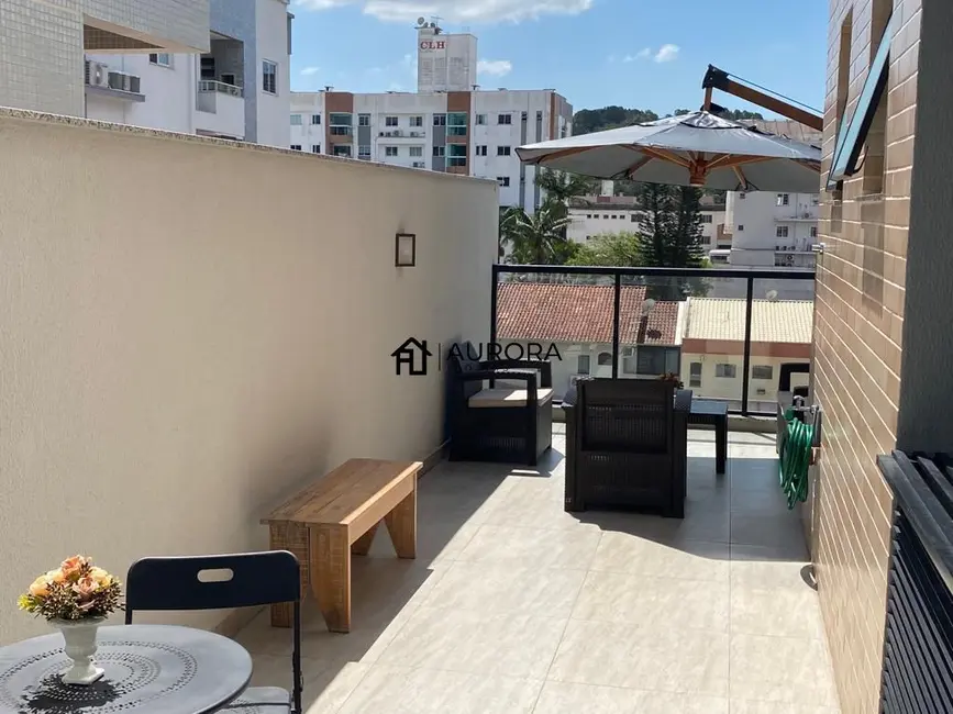 Apartamento com 2 quartos à venda, 101m2 em Nações, Balneario Camboriu - SC - imagem 4 Foto 4 de Apartamento com 2 quartos à venda, 101m2 em Nações, Balneario Camboriu - SC