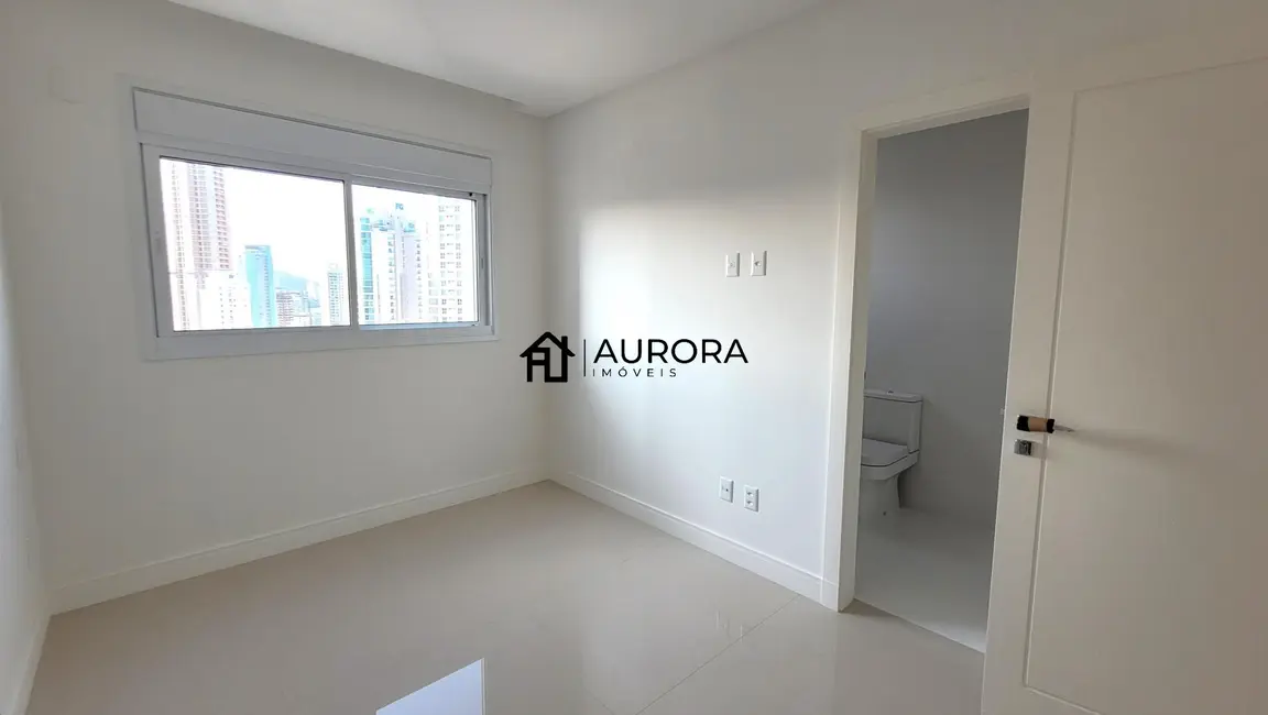 Foto 9 de Apartamento com 4 quartos à venda, 144m2 em Centro, Balneario Camboriu - SC