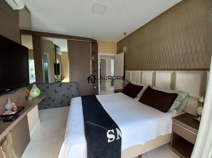 Apartamento com 3 quartos à venda, 119m2 em Centro, Balneario Camboriu - SC - imagem 5 Foto 5 de Apartamento com 3 quartos à venda, 119m2 em Centro, Balneario Camboriu - SC