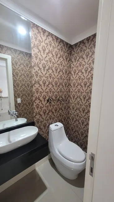 Apartamento com 4 quartos para alugar, 145m2 em Centro, Balneario Camboriu - SC - imagem 9 Foto 9 de Apartamento com 4 quartos para alugar, 145m2 em Centro, Balneario Camboriu - SC