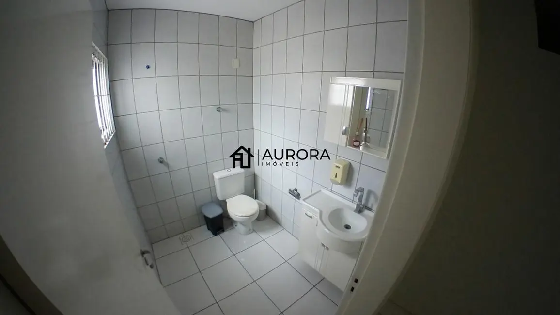 Foto 7 de Sala Comercial à venda, 88m2 em Bombinhas - SC