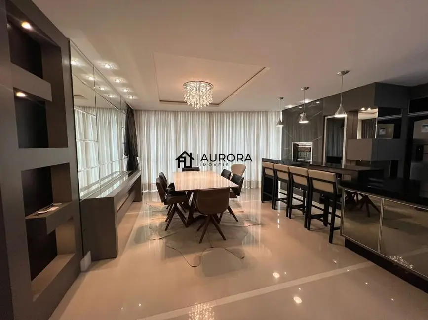 Apartamento com 3 quartos à venda, 121m2 em Centro, Balneario Camboriu - SC - imagem 3 Foto 3 de Apartamento com 3 quartos à venda, 121m2 em Centro, Balneario Camboriu - SC