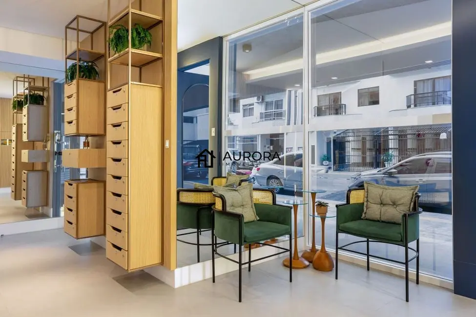 Apartamento com 2 quartos à venda, 98m2 em Centro, Balneario Camboriu - SC - imagem 9 Foto 9 de Apartamento com 2 quartos à venda, 98m2 em Centro, Balneario Camboriu - SC