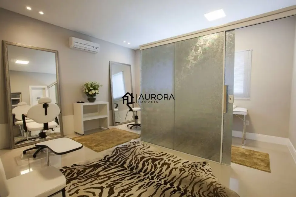 Foto 7 de Apartamento com 3 quartos à venda, 131m2 em Centro, Balneario Camboriu - SC