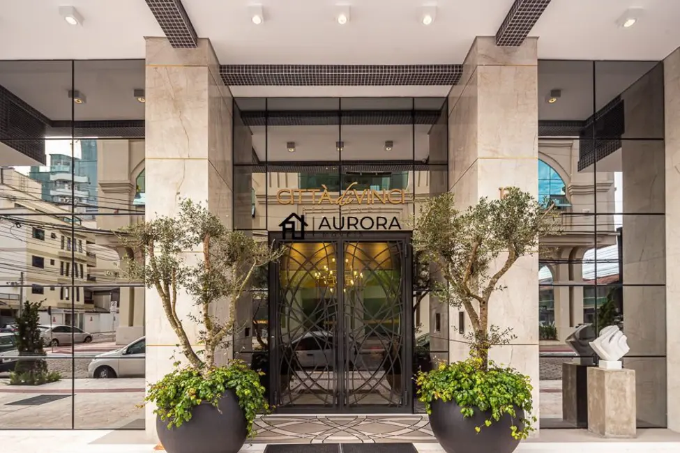 Foto 3 de Apartamento com 4 quartos à venda, 144m2 em Centro, Balneario Camboriu - SC