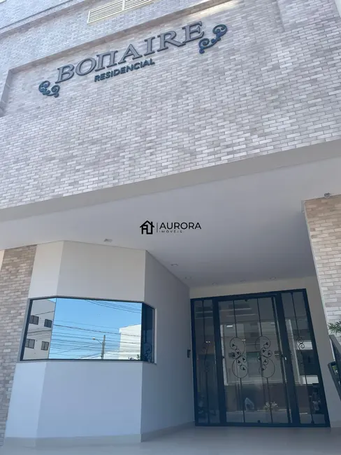 Foto 3 de Apartamento com 2 quartos à venda, 77m2 em Areias, Camboriu - SC
